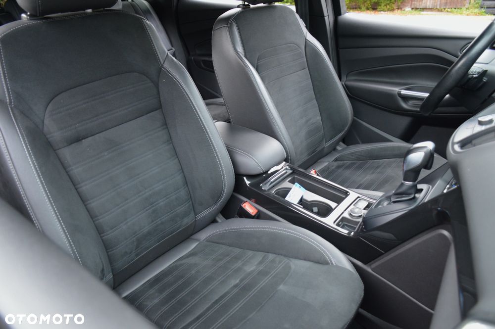 Ford Kuga 1.5 EcoBoost 4x4 ST-Line - 26