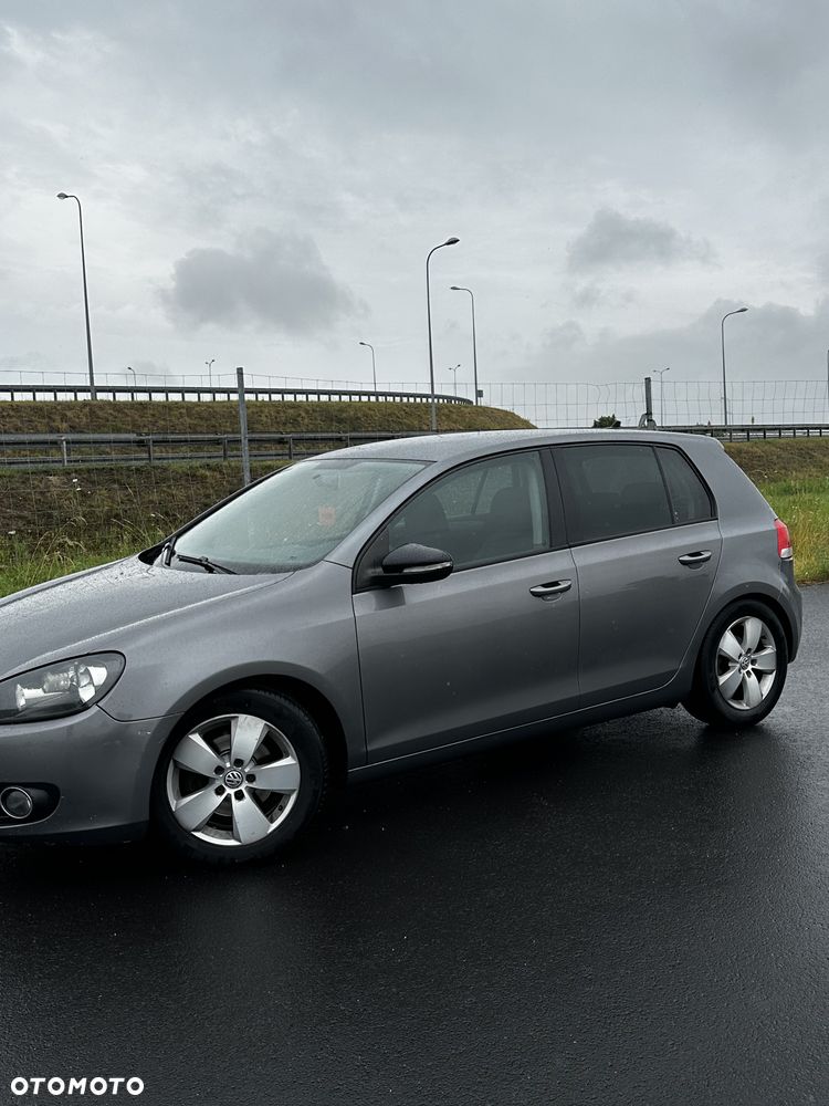 Volkswagen Golf 2.0 TDI Comfortline - 2