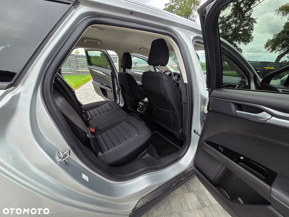 Ford Mondeo SW - 14
