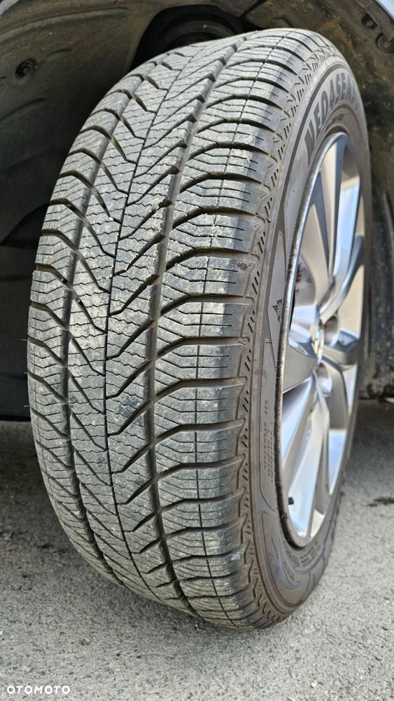 Mazda CX-30 2.0 mHEV Hikari 2WD - 32