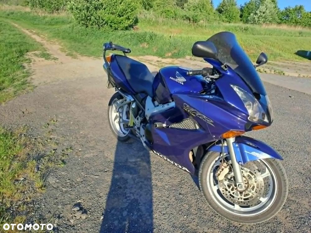 Honda VFR - 1