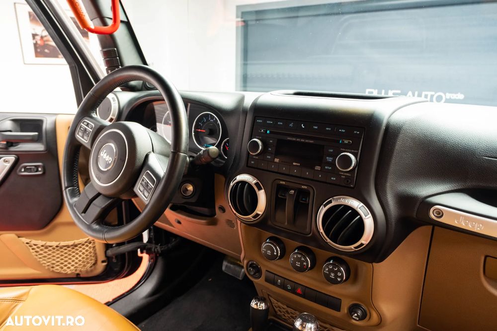 Jeep Wrangler Hard-Top 3.6 Automatik Rubicon - 23