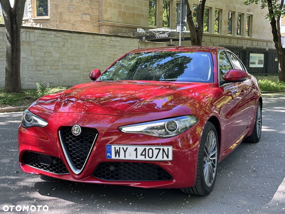 Alfa Romeo Giulia 2.0 Turbo Business - 1