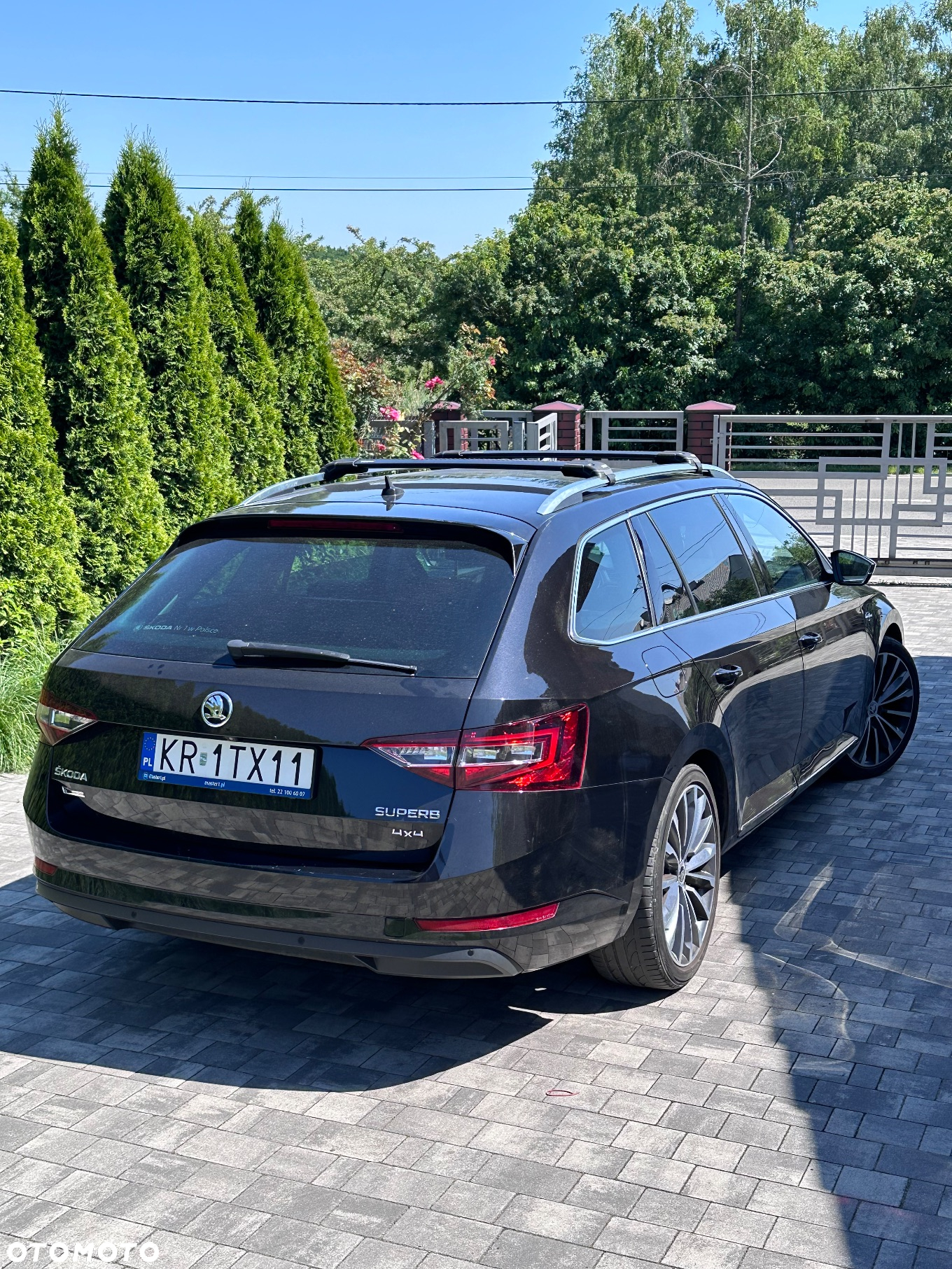 Skoda Superb 2.0 TDI 4x4 L&K DSG - 2