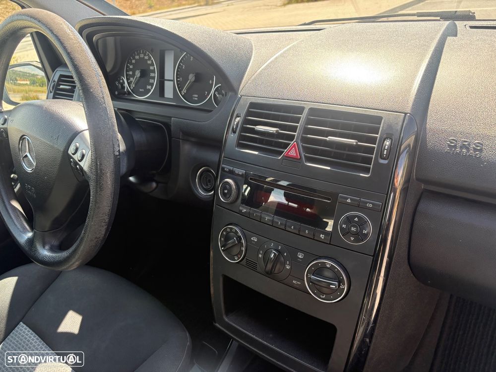 Mercedes-Benz A 150 Avantgarde - 21
