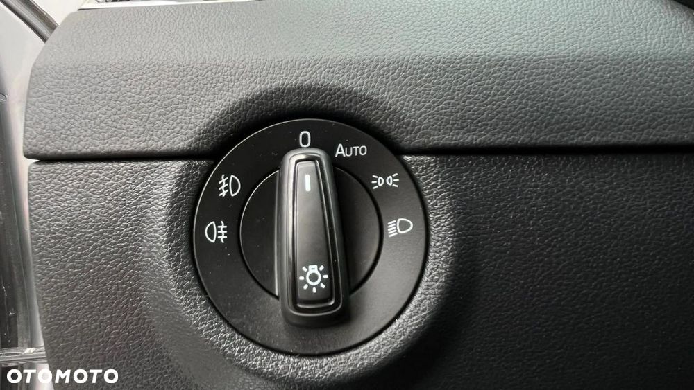 Skoda Octavia Scout 2.0 TDI 4x4 DSG - 22