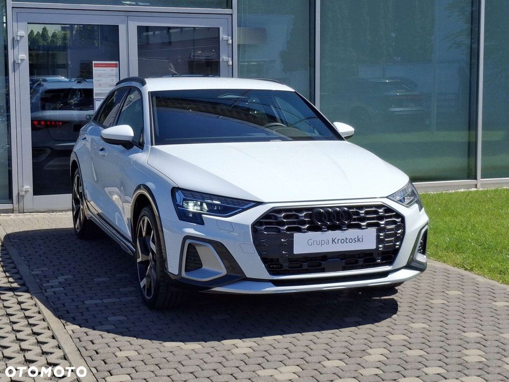 Audi A3 Allstreet - 8