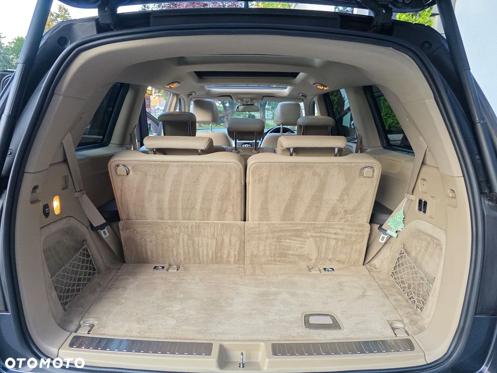 Mercedes-Benz GL 350 CDI DPF 4Matic BlueEFFICIENCY 7G-TRONIC Grand Edition - 28