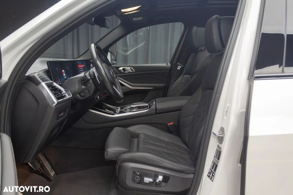 BMW X5 M M60i xDrive - 12