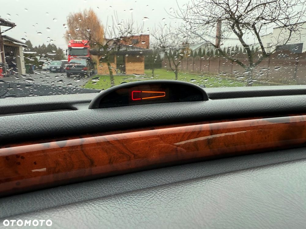 Mercedes-Benz CLK 320 - 36