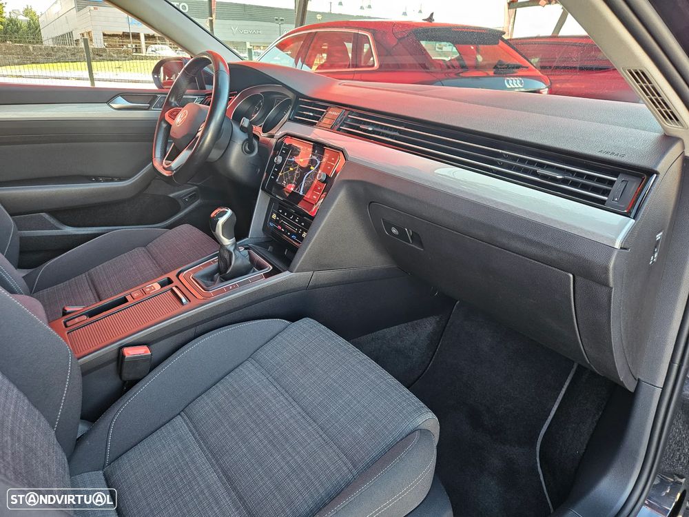 VW Passat 1.5 TSI Business - 13