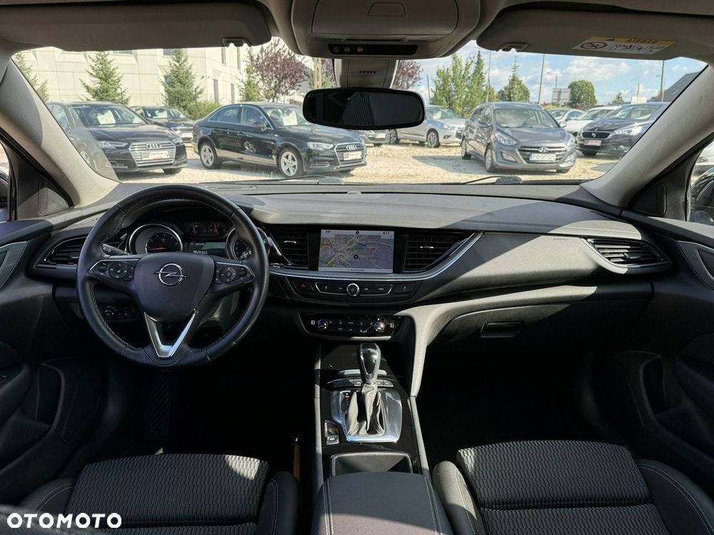 Opel Insignia - 20