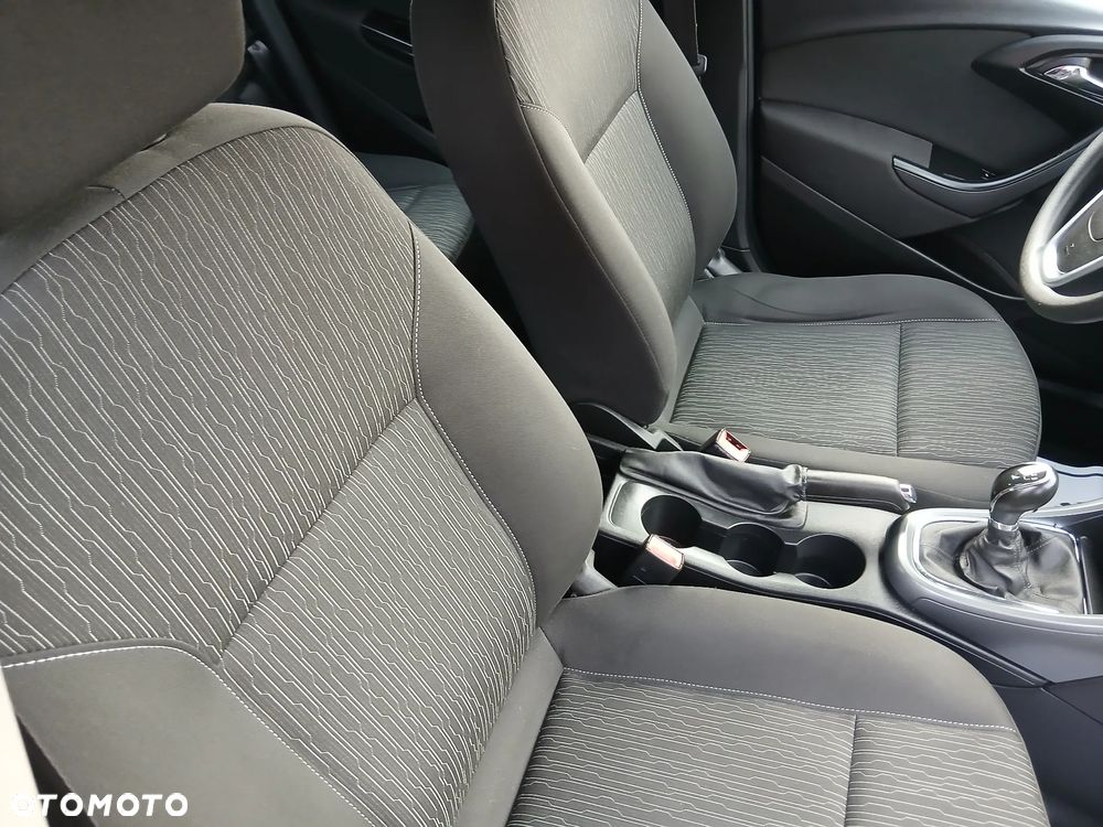 Opel Astra 1.6 Style - 23