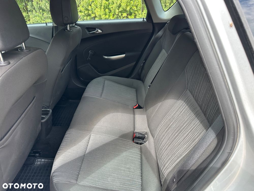 Opel Astra 1.7 CDTI DPF Design Edition - 6