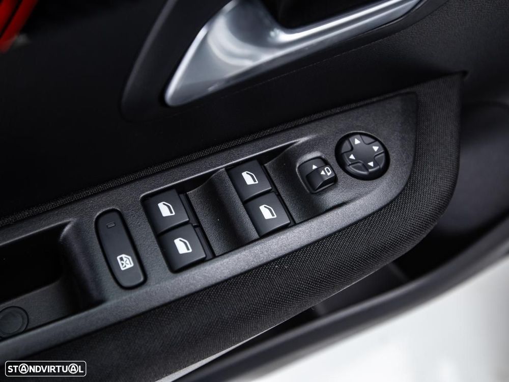 Peugeot e-208 50 kWh Active Pack - 13
