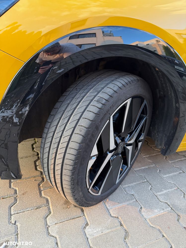 Peugeot 208 e-208 Allure - 22