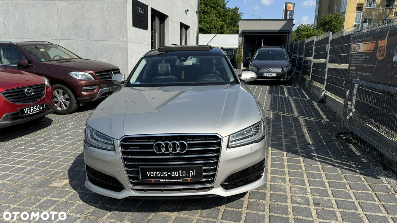 Audi A8 - 3