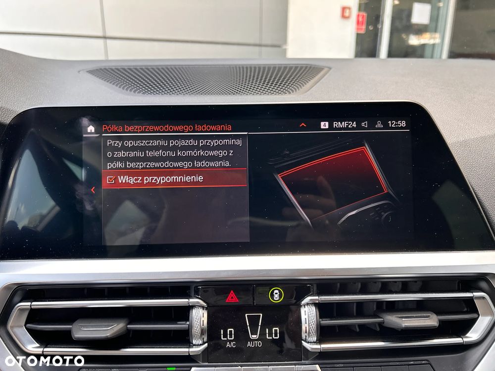 BMW Seria 3 320e xDrive Advantage sport - 41
