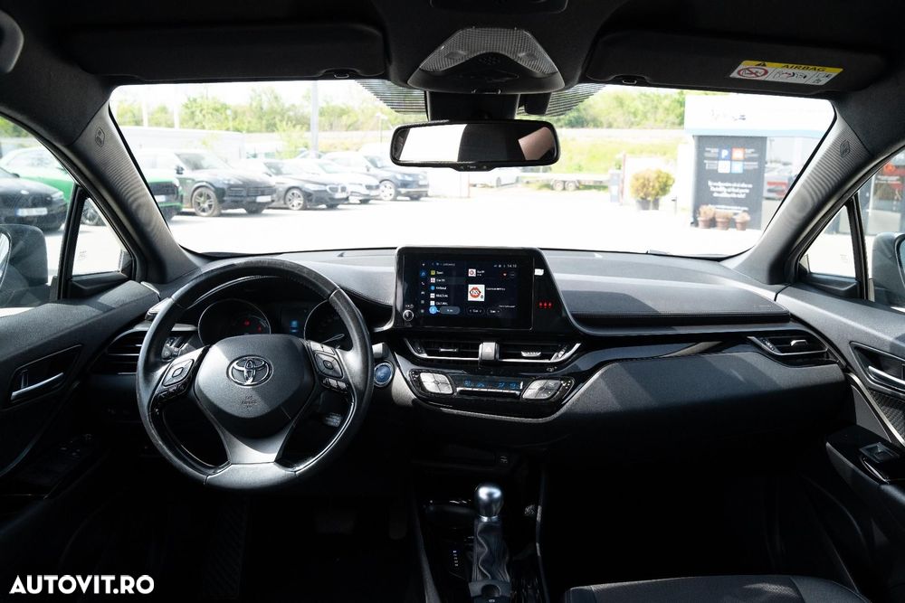 Toyota C-HR - 7