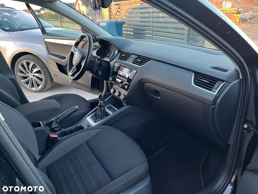Skoda Octavia 1.6 TDI SCR Ambition - 14