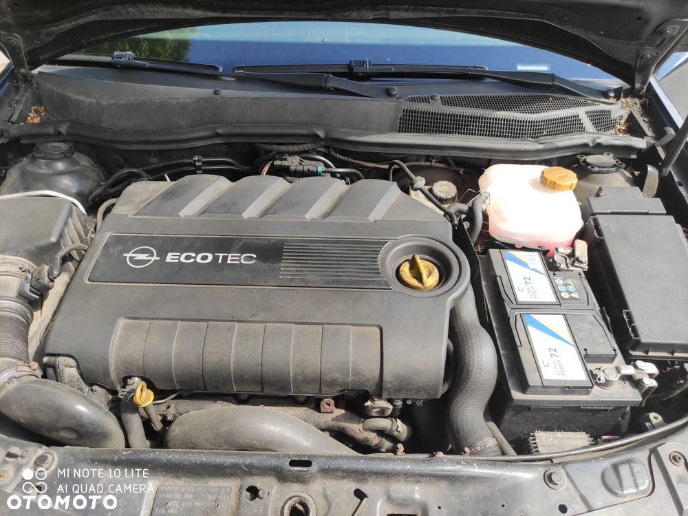 Opel Astra 1.9 CDTI Cosmo - 11