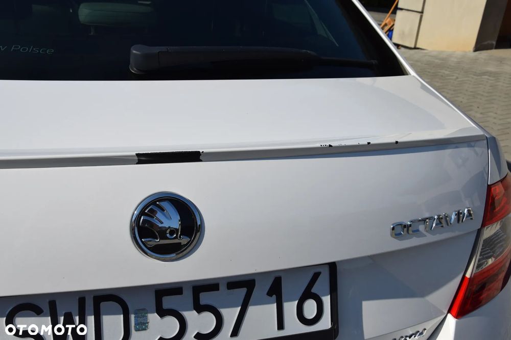 Skoda Octavia 2.0 TDI 4x4 Elegance DSG - 17