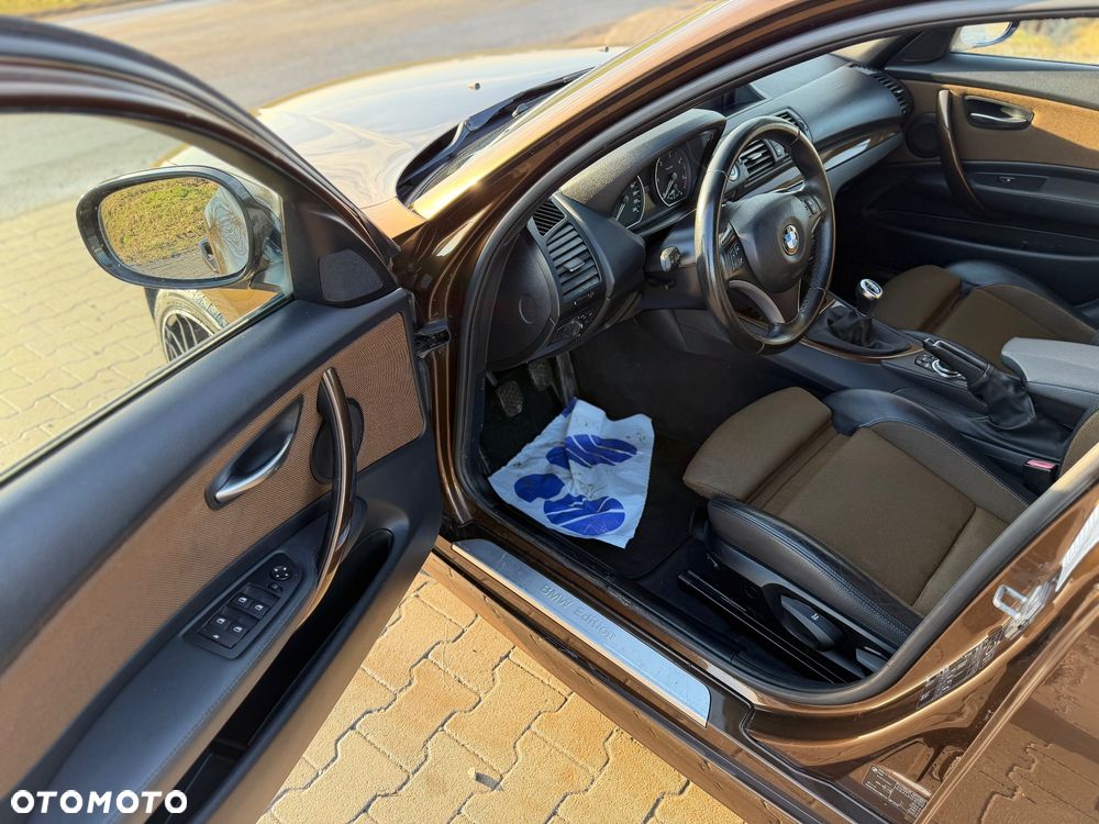 BMW Seria 1 120d - 18