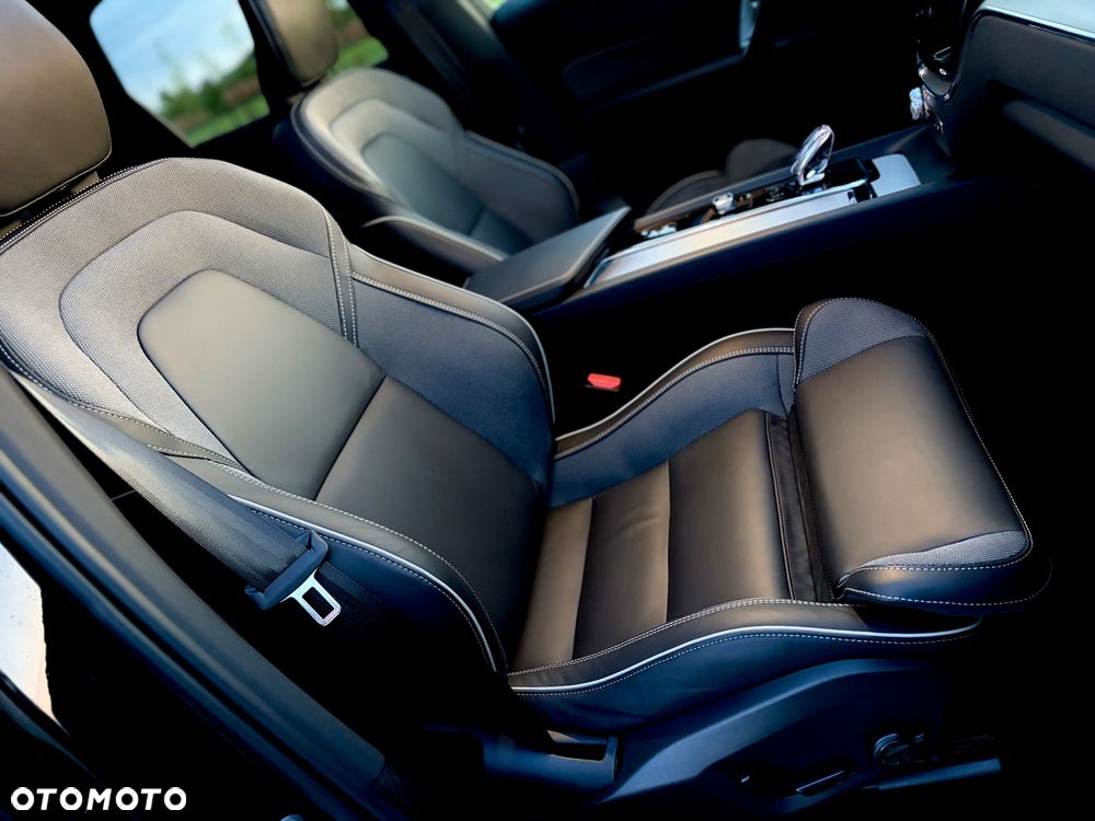 Volvo XC 60 - 40