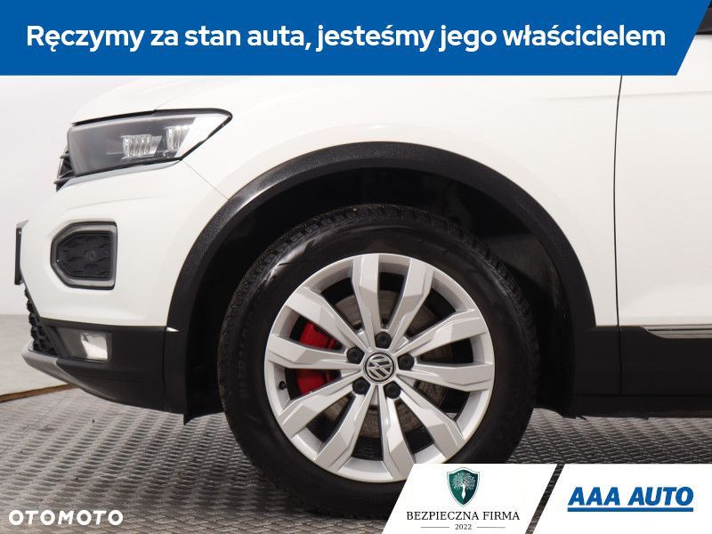 Volkswagen T-Roc - 16