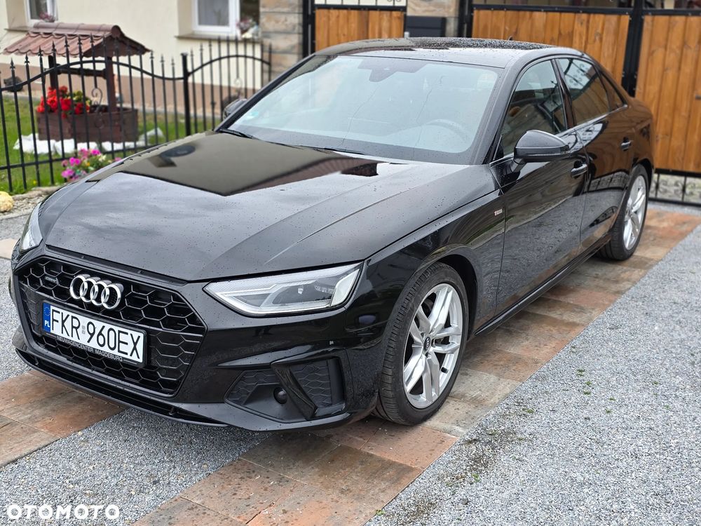 Audi A4 Limousine