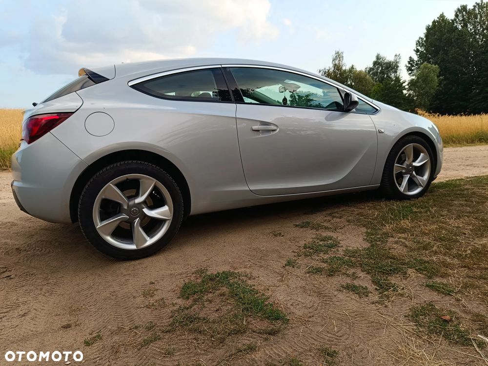 Opel Astra - 25