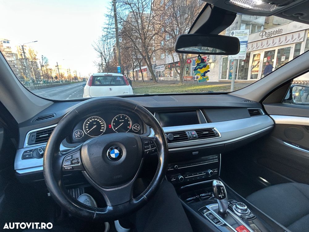 BMW Seria 5 520d - 6