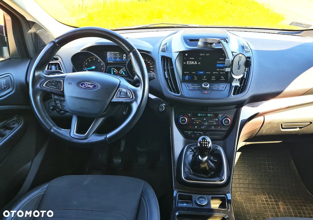 Ford Kuga 1.5 EcoBoost FWD Titanium ASS MMT6 - 8