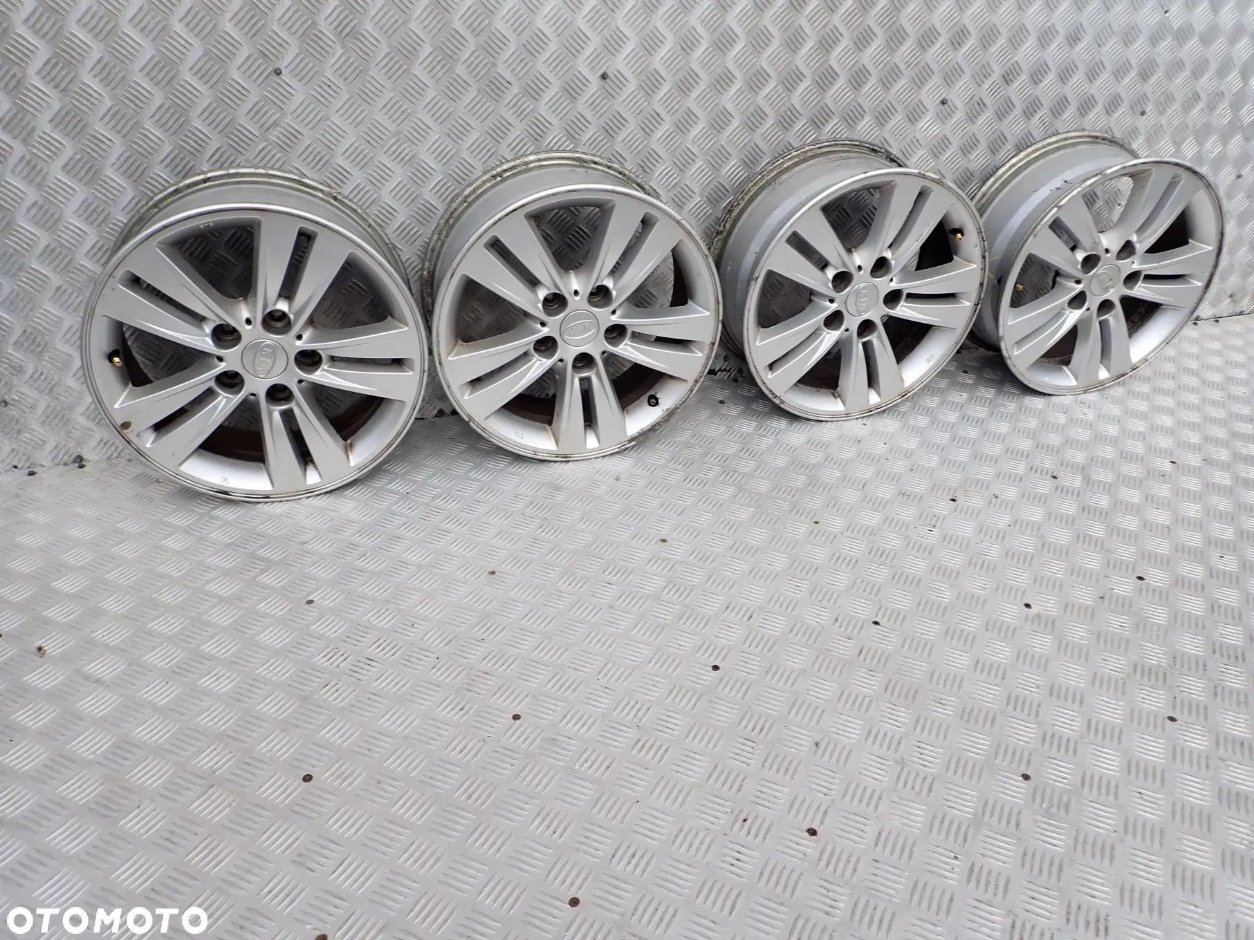 FELGI ALUMINIOWE HYUNDAI I30 KIA CEED 5X114,3 16 - 1