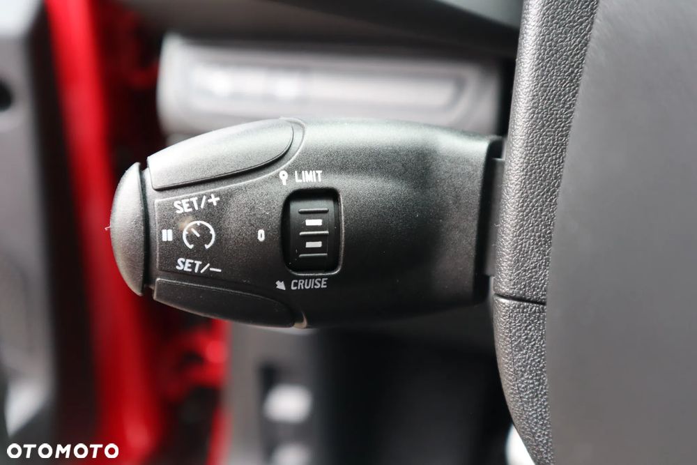 Peugeot 2008 - 24