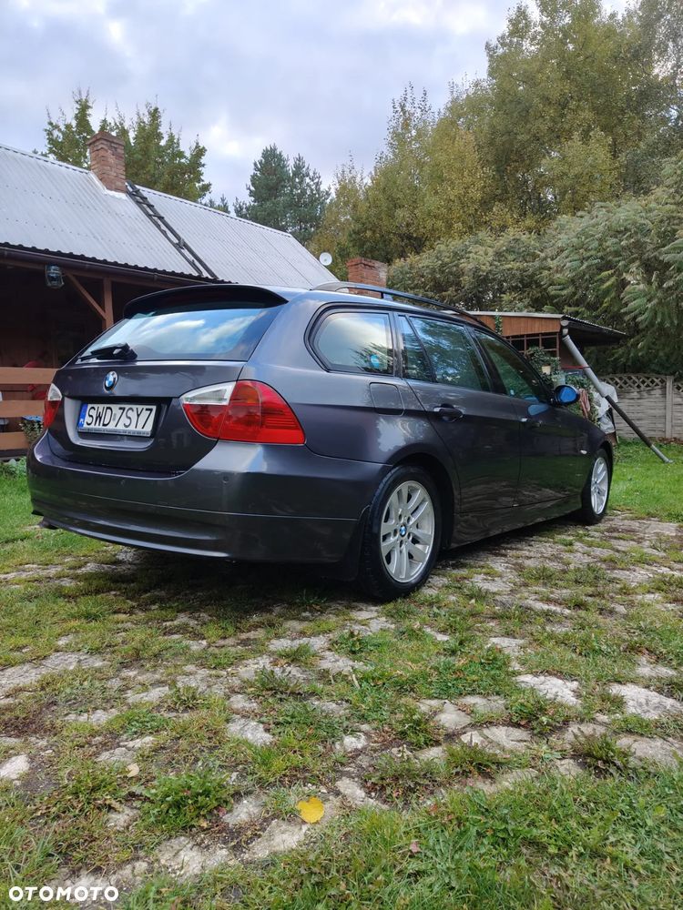 BMW Seria 3 320d - 6