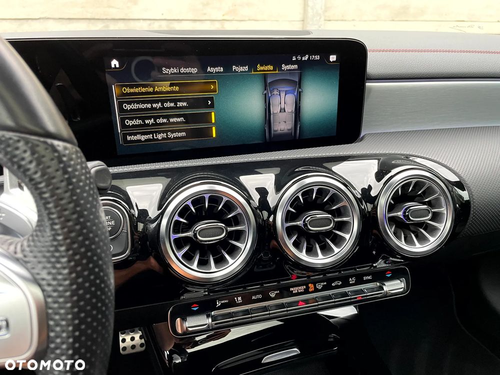 Mercedes-Benz CLA 200 d 8G-DCT AMG Line - 32