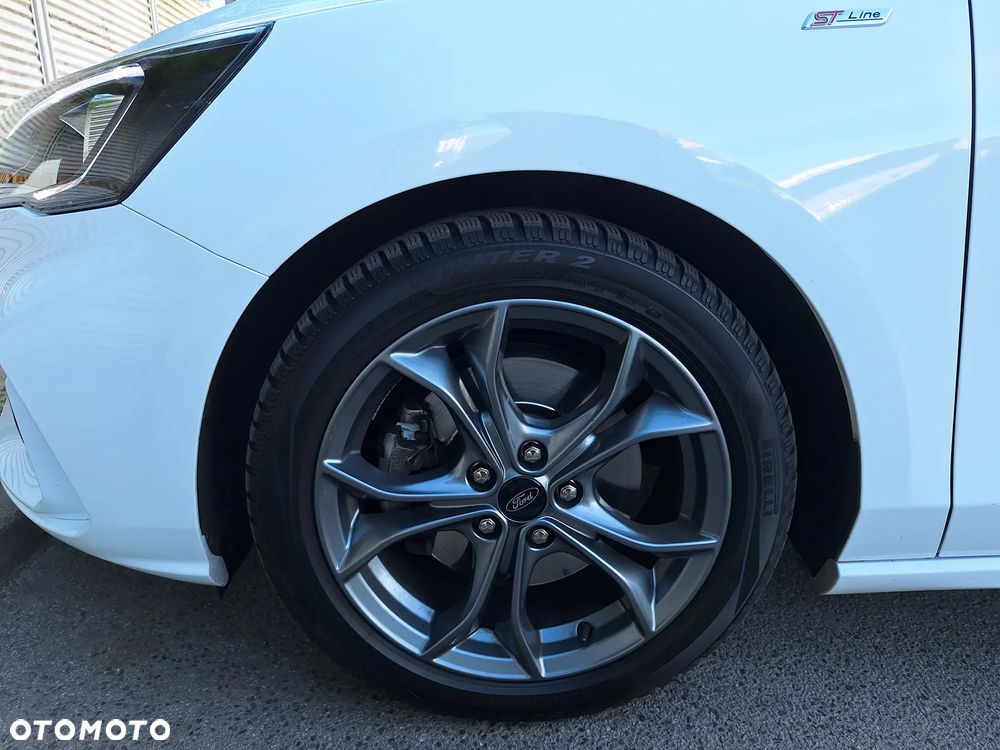 Ford Focus 1.5 EcoBoost ST-Line - 7