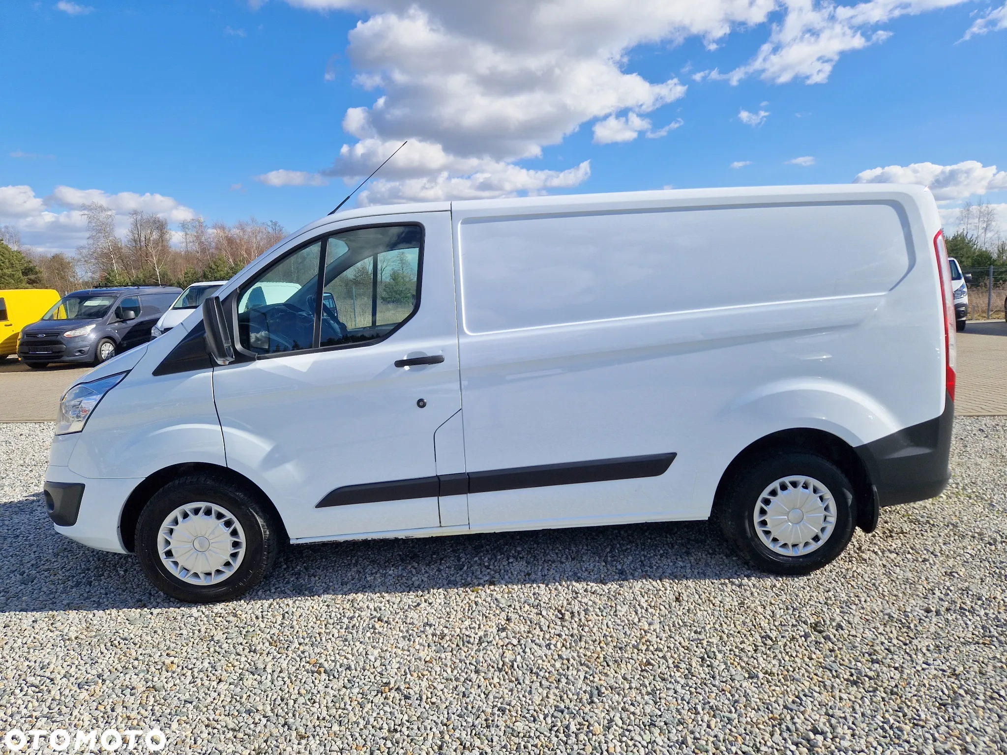 Ford TRANSIT CUSTOM 2,2 TDCI 125 KONNY KLIMA L1H1 GWARANCJA - 2