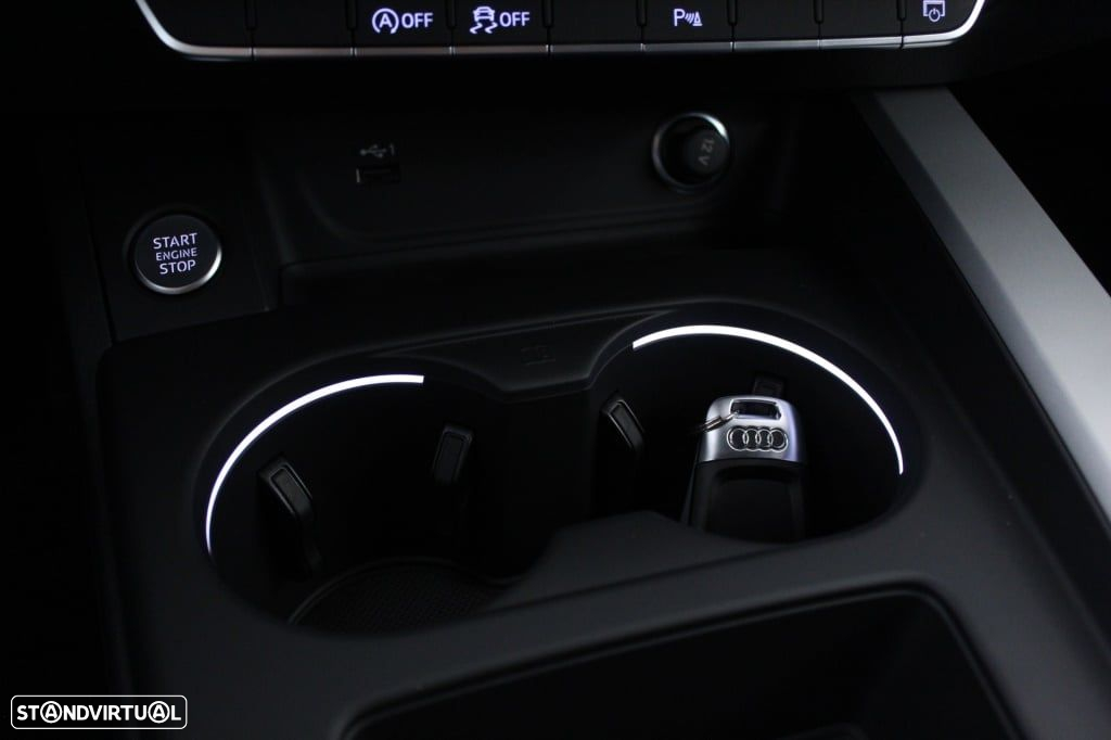 Audi A4 Avant - 31