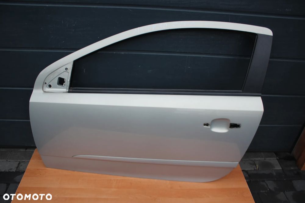 DRZWI LEWY PRZÓD PRZEDNIE LEWE OPEL ASTRA H GTC 3 DRZWI Z167 - 1