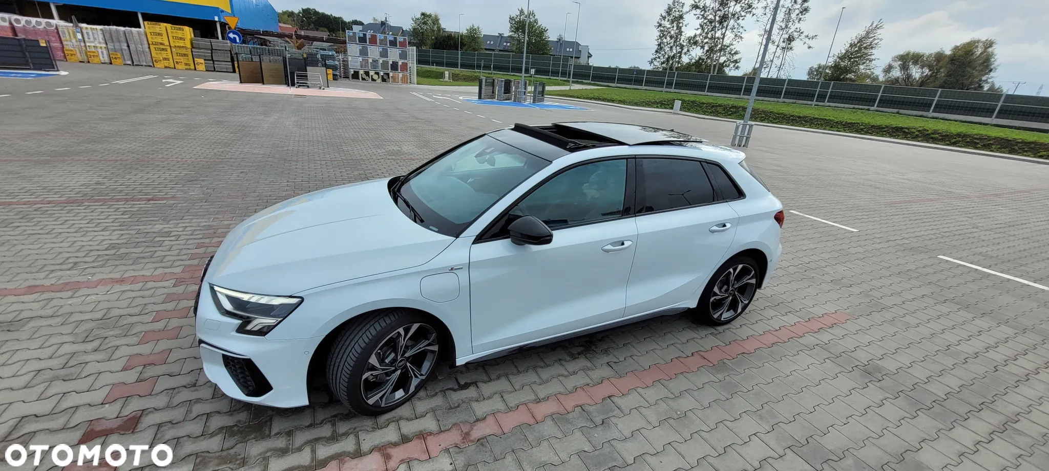 Audi A3 40 TFSIe Sportback S tronic S line - 3