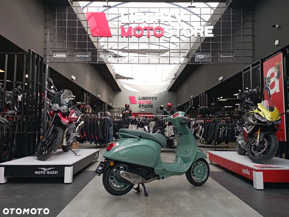 Vespa Primavera - 7