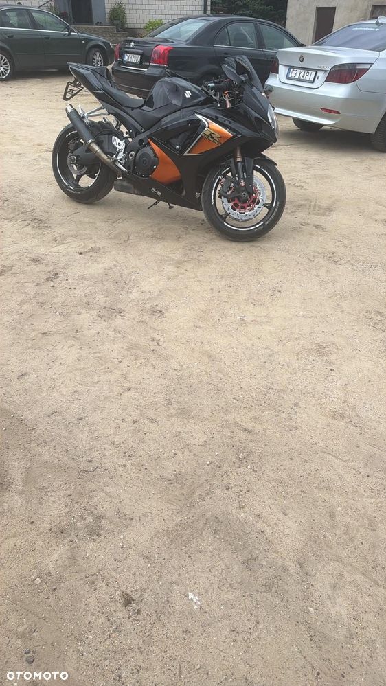 Suzuki GSX-R - 7