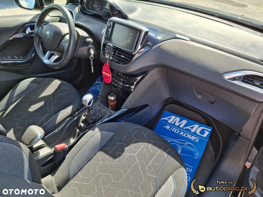 Peugeot 2008 - 17