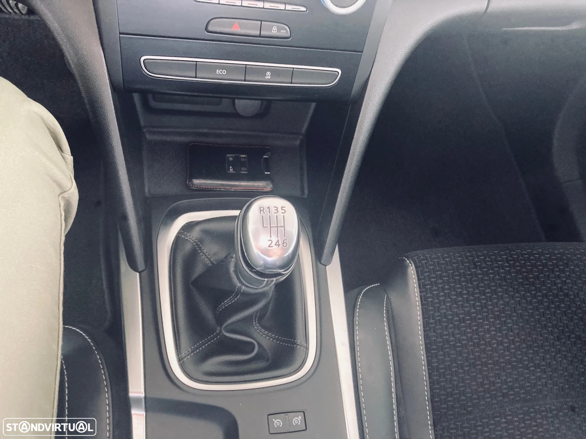 Renault Mégane 1.5 dCi Intens - 12