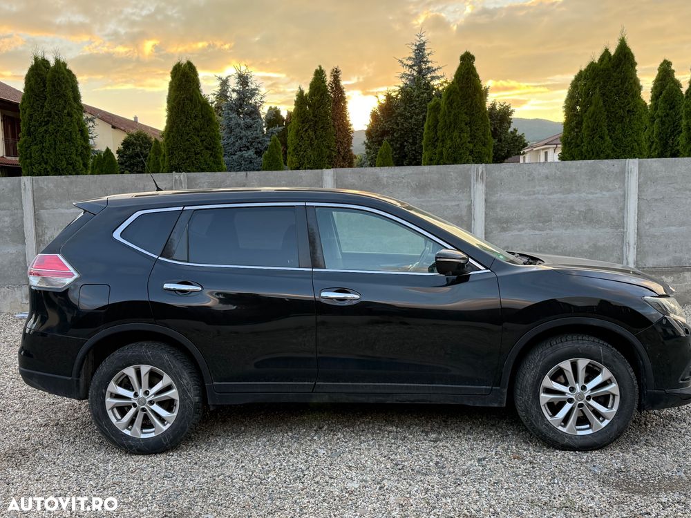 Nissan X-Trail 1.6 dCi ALL-MODE 4x4i N-Connecta - 4