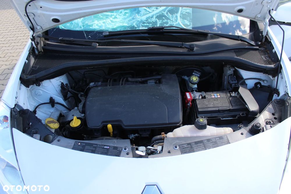 Renault Clio - 13