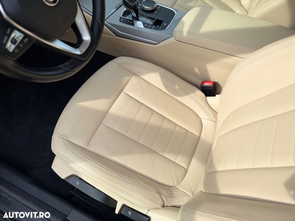 BMW Seria 3 330e iPerformance Advantage - 9