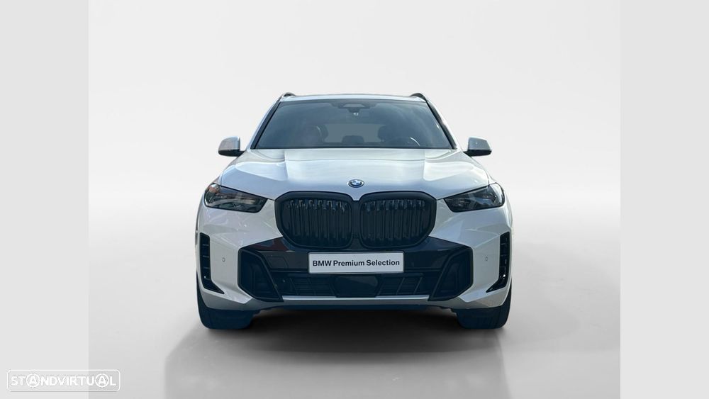 BMW X5 50 e xDrive Pack M Desportivo Pro — fotografia 3